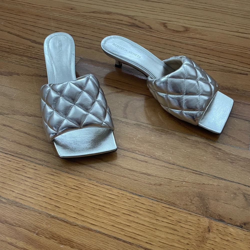 Bottega Veneta Metallic Quilted kitten heel Mules